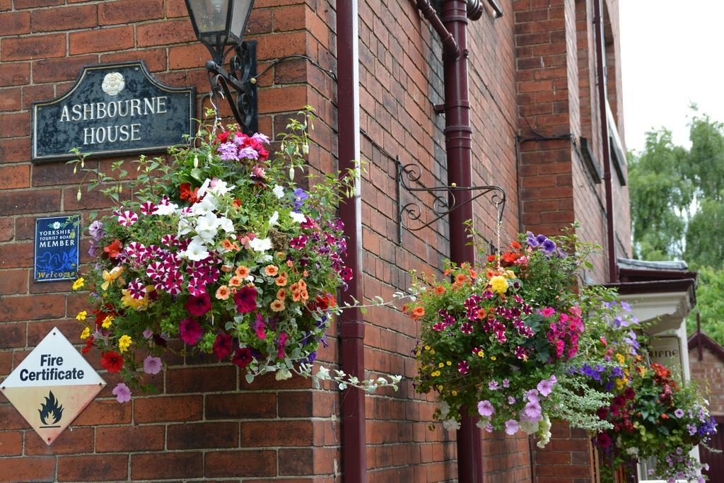 Ashbourne House Bed and Breakfast York Exterior foto